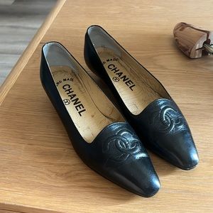 Vintage Chanel Flats / Heels Black Size 8